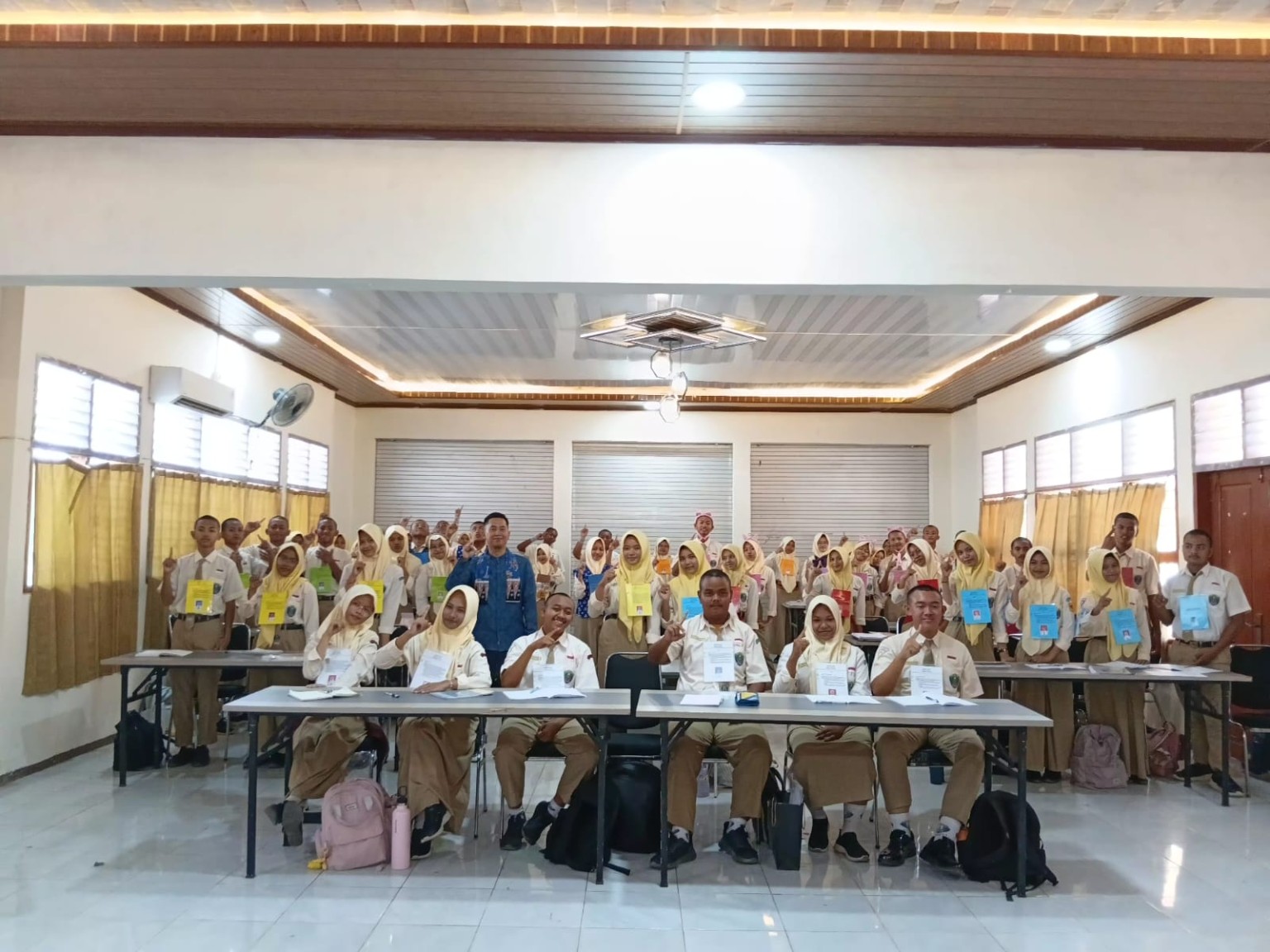 Kegiatan pelatihan Bhunga Amator bersama peserta